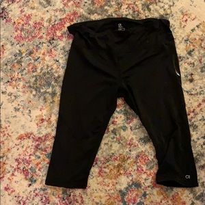 Gap Fit G Fast mesh running capris